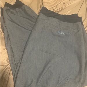Med Couture Women’s Charcoal Jogger Scrub Pants
